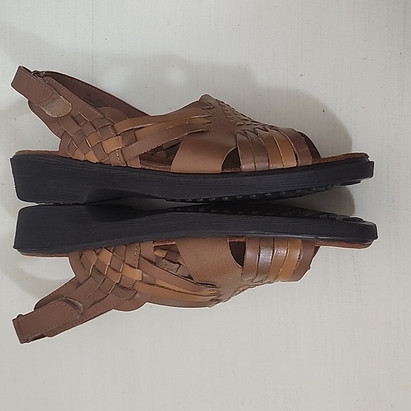 Dr. Scholl's Double Air-Pillo Soles With Adjustable Sling Back Strap Size 8M - Picture 6 of 10